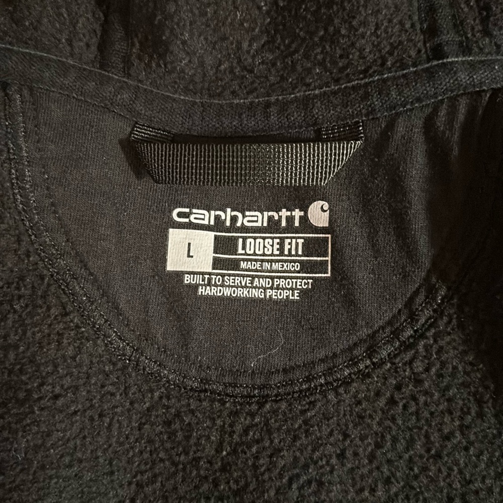 🇺🇸💯Carhartt thick black work sweater, size L loose fit, very warm🇺🇸🇺🇸
